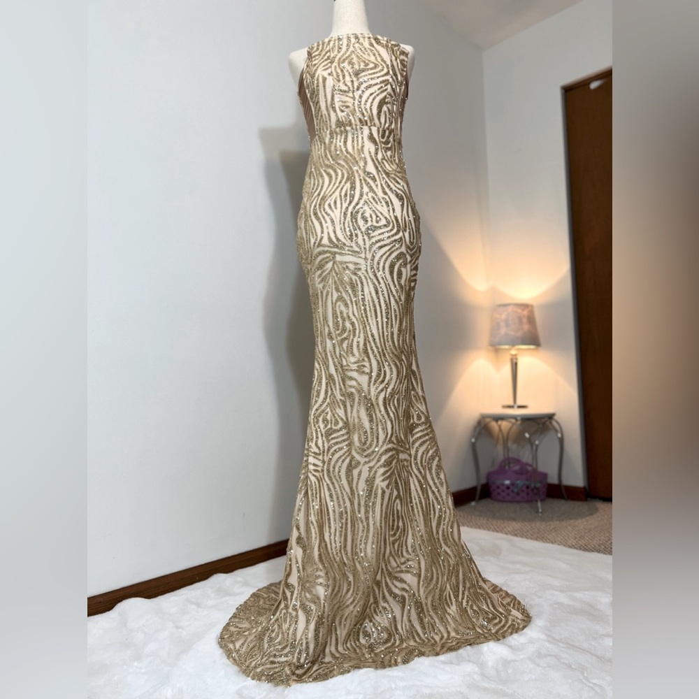 Night Gown, Size S, Color Nude and Gold